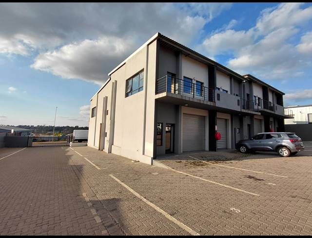 86M² WAREHOUSE TO LET IN CLAYVILLE